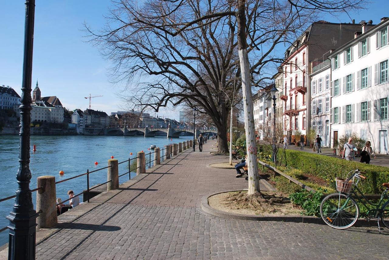 Riverside Basileia Exterior foto