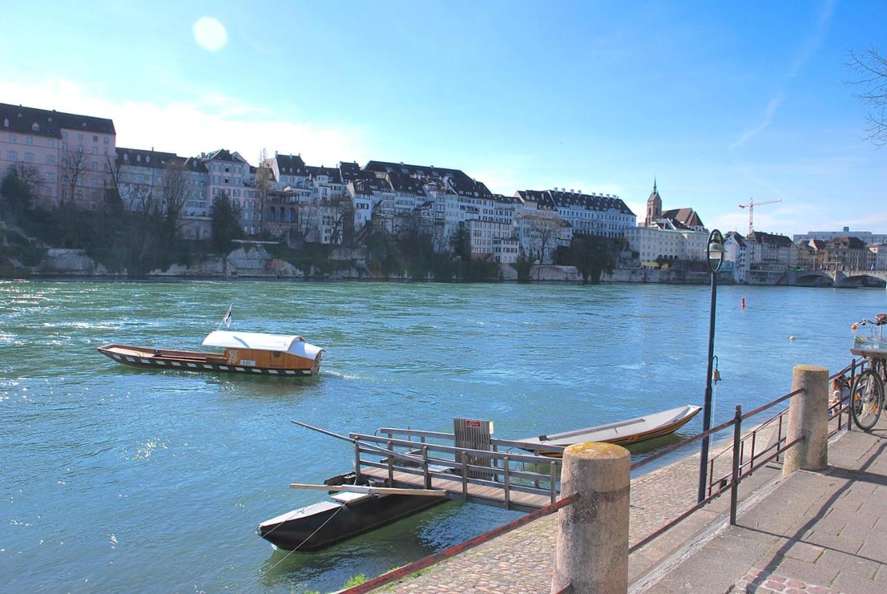 Riverside Basileia Exterior foto